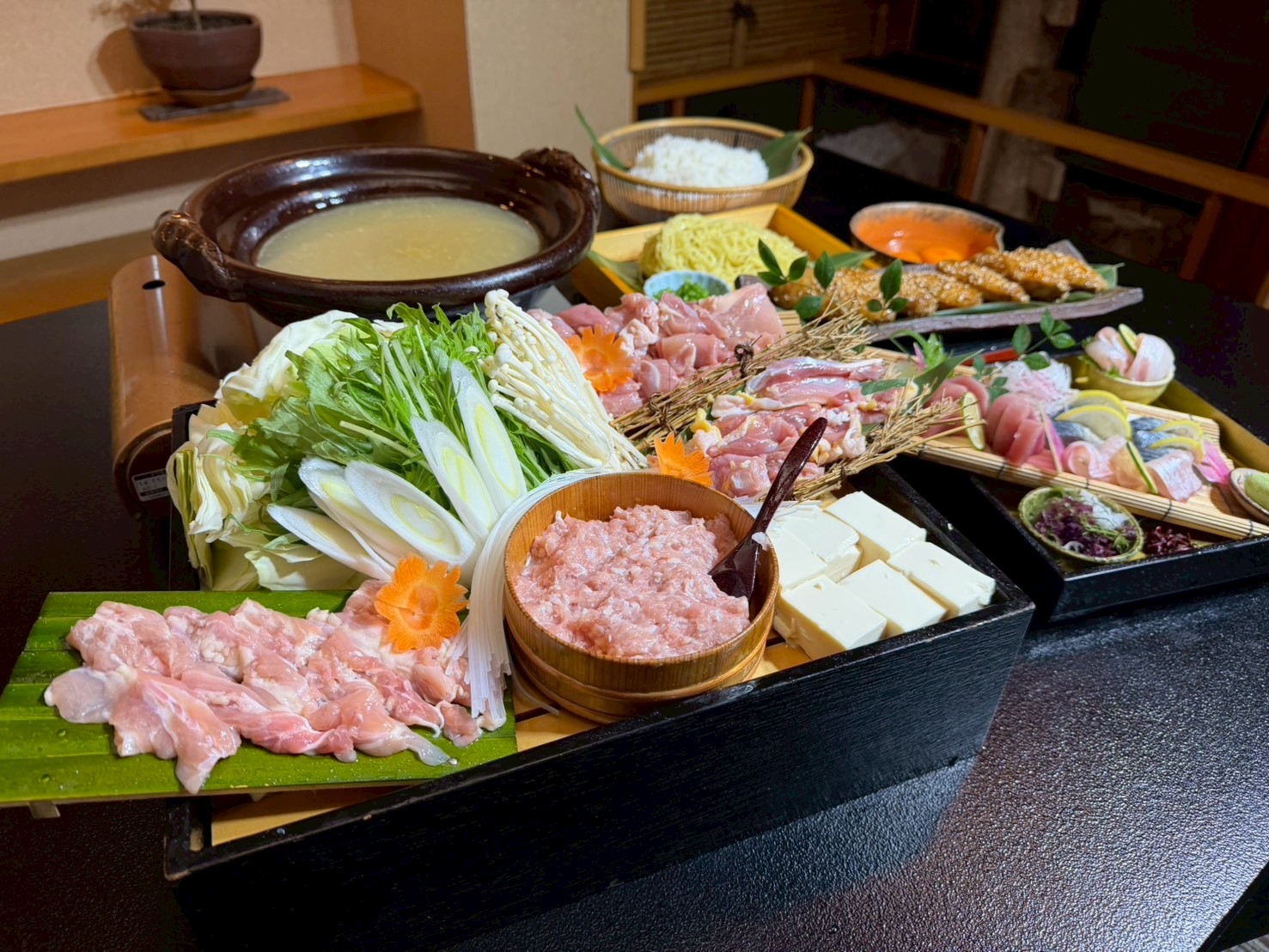 大栄名物鶏鍋コース